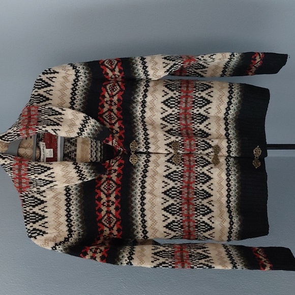 Telluride Clothing Company Sweaters - 100% Wool Cozy Black and Cream Patterned Cardigan